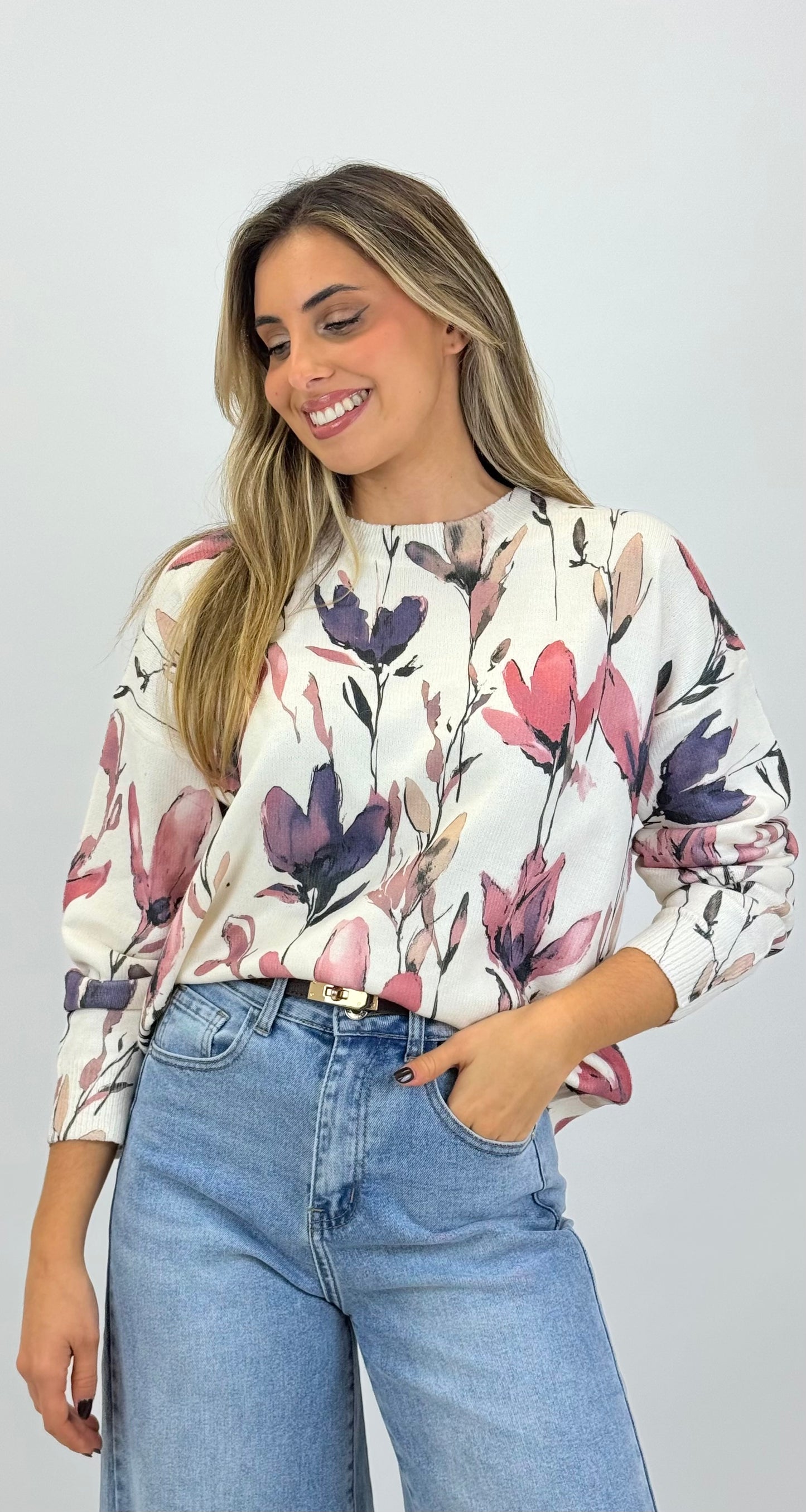 Camisola malha pérola estampado floral rosa
