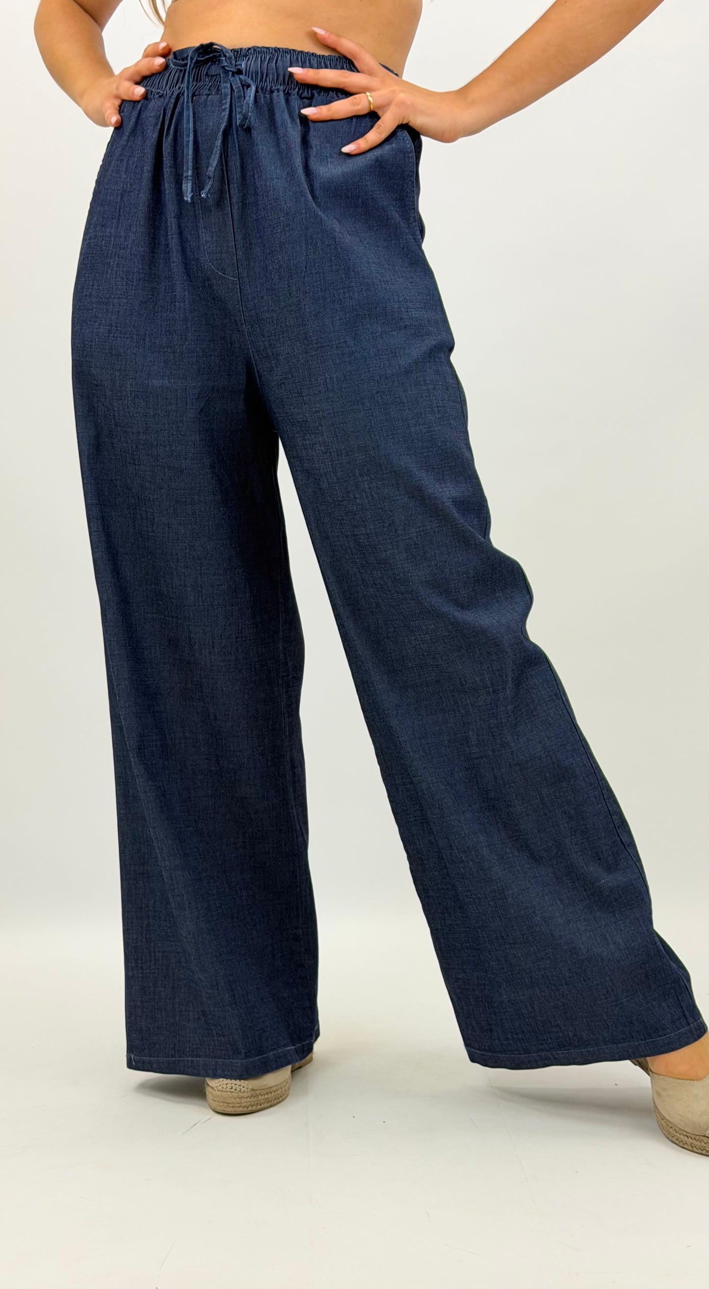 Calça/pantalona estilo ganga-escura elástica