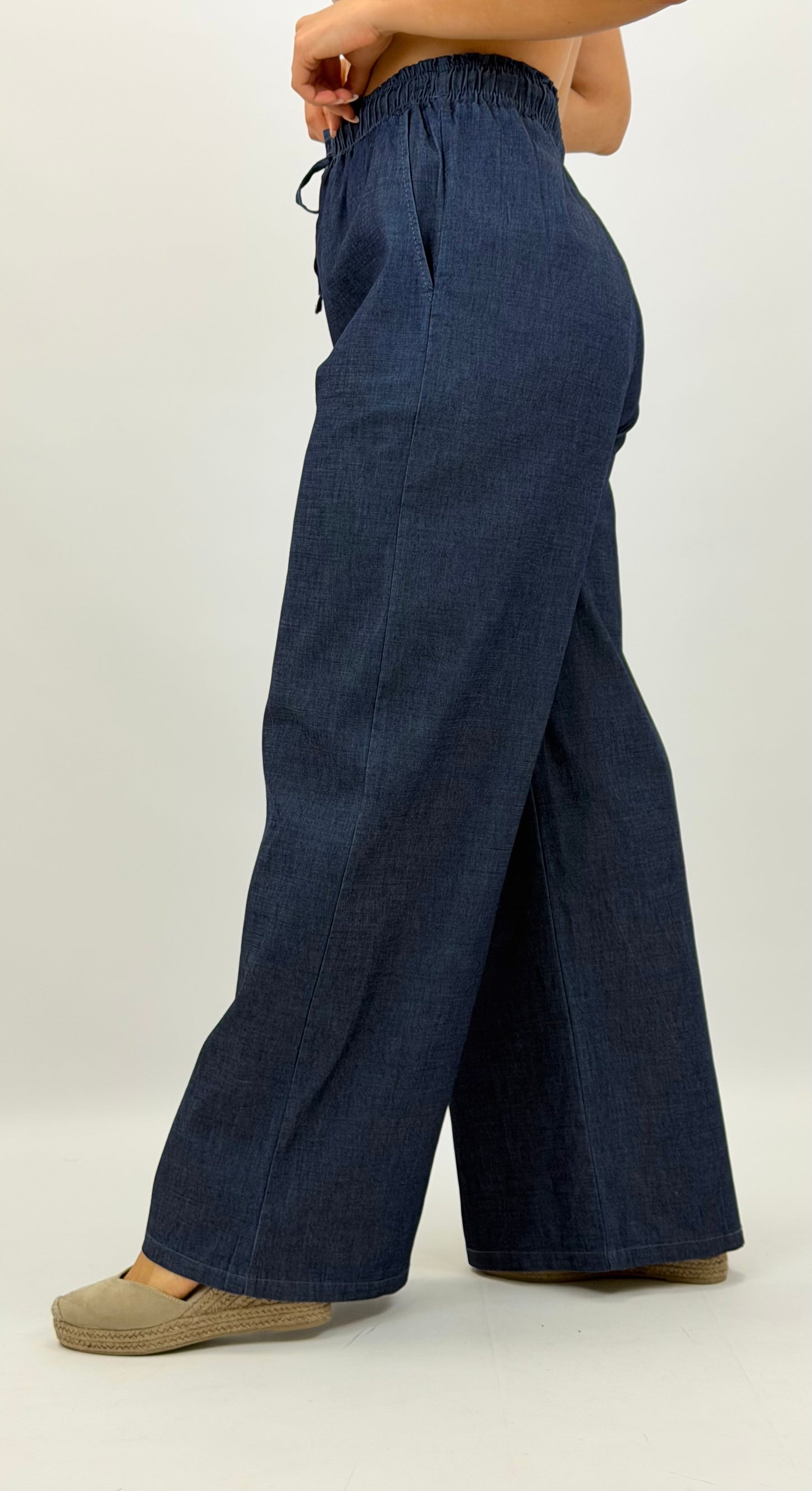 Calça/pantalona estilo ganga-escura elástica