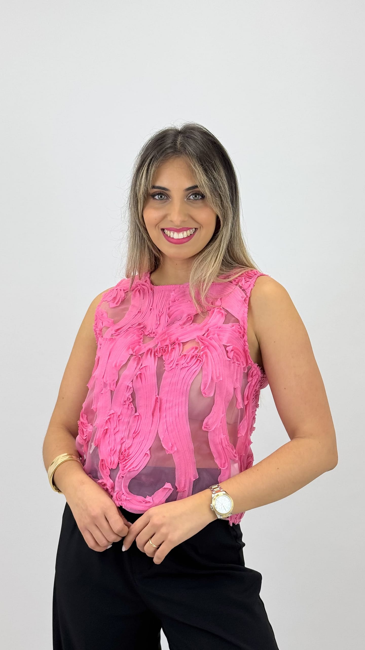 Top com relevo rosa