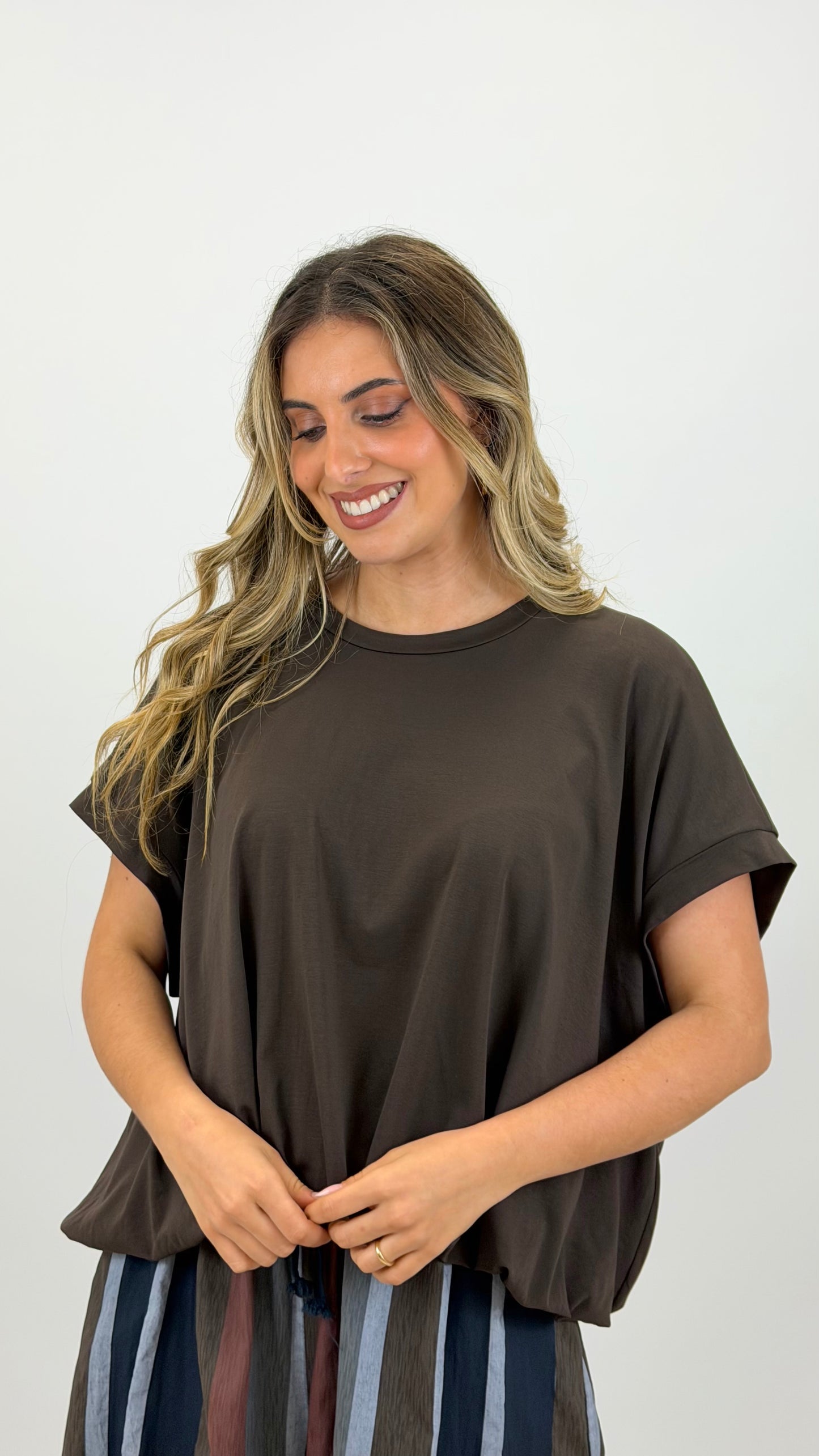 T-shirt abalonada castanho