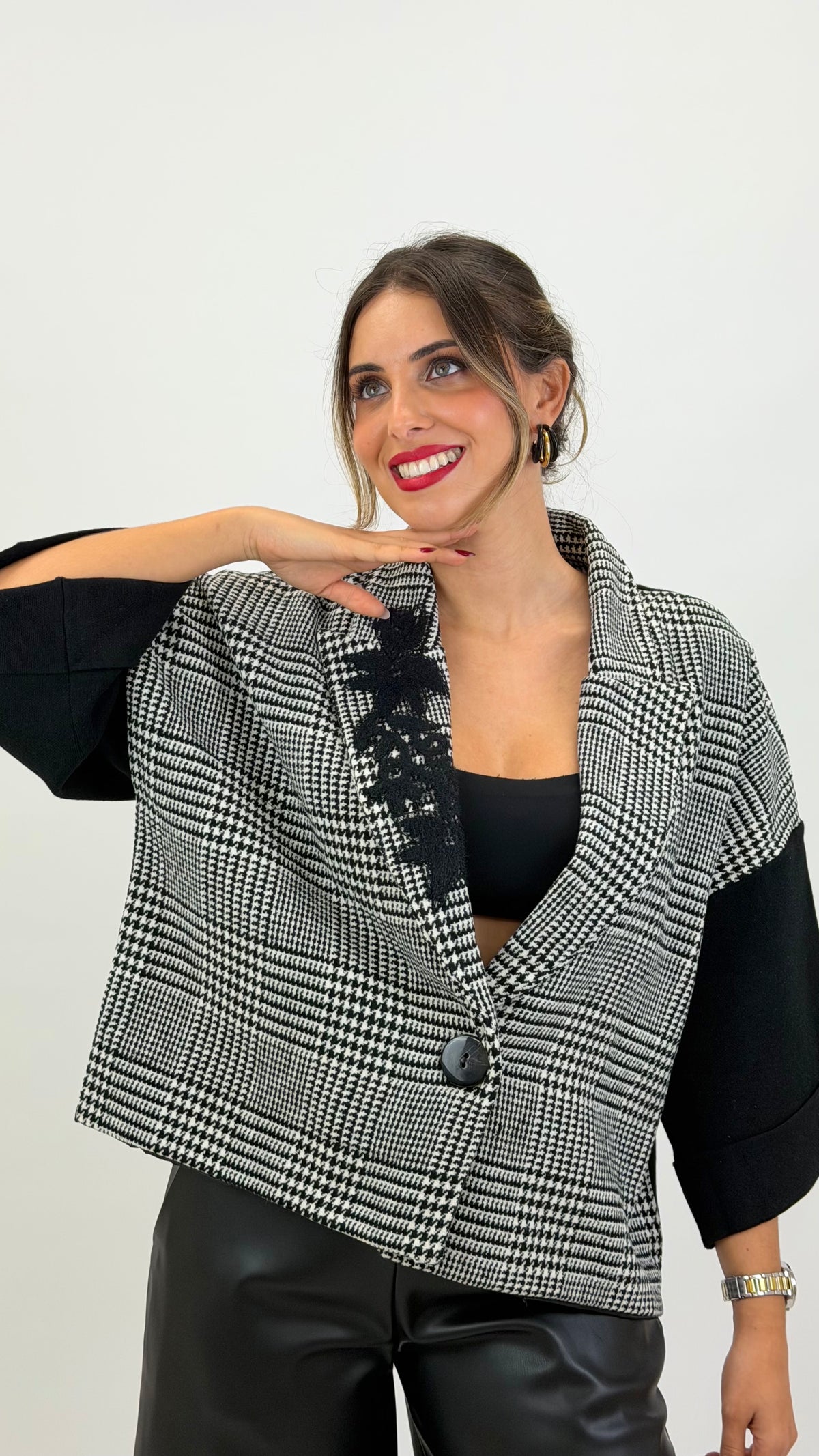 Casaco malha pied-de-poule preto e branco