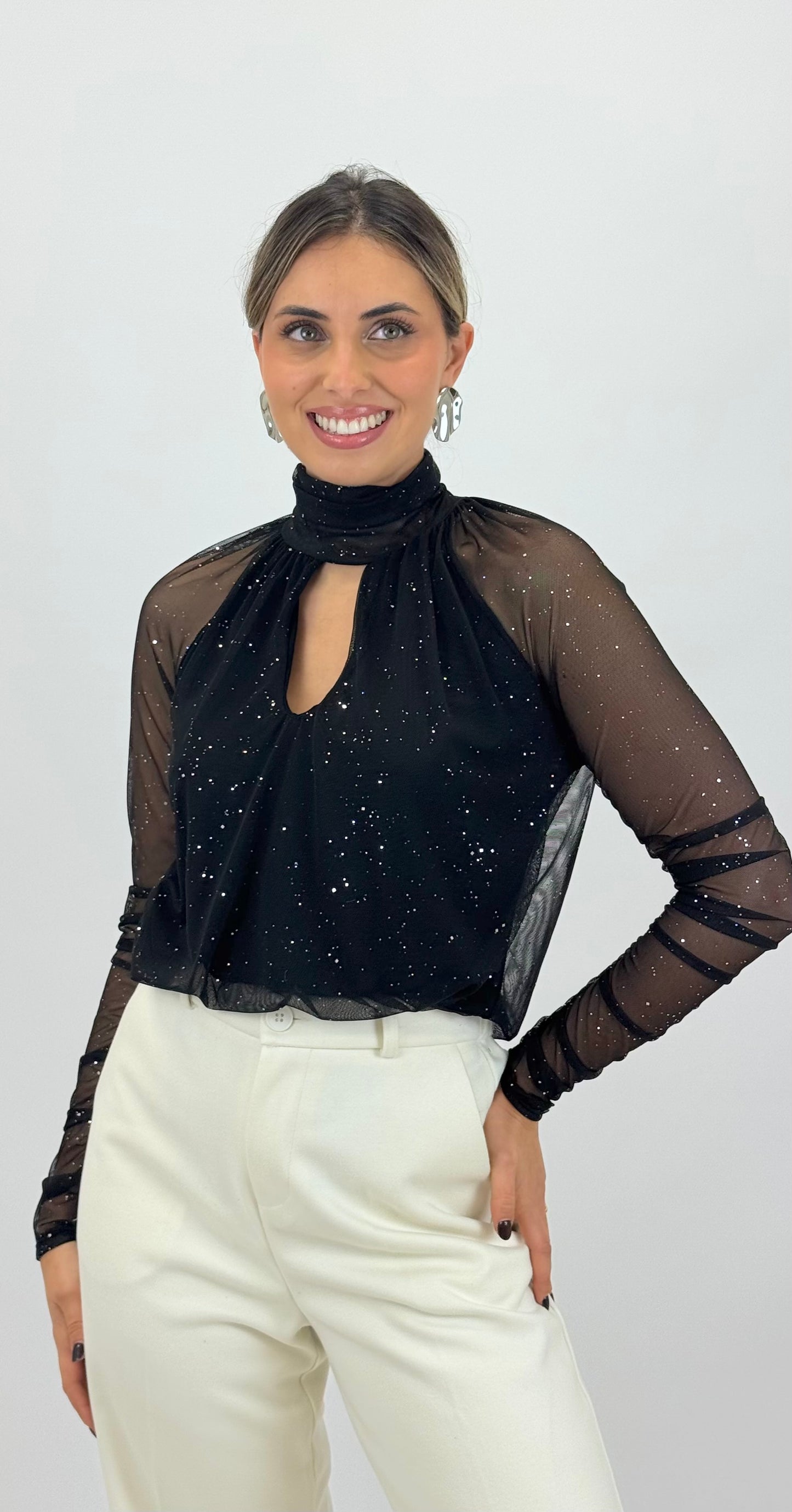 Body translúcido preto com brilho