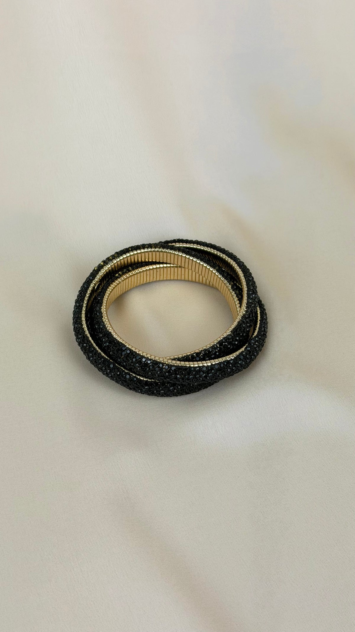 Conjunto 3 pulseiras entrelaçadas preto brilhante