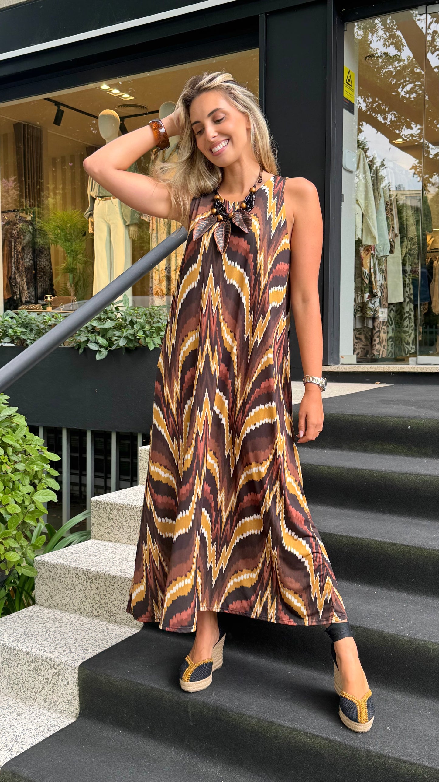 Vestido malha-fria tons terra