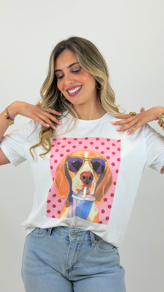 T-shirt branca com estampado cão
