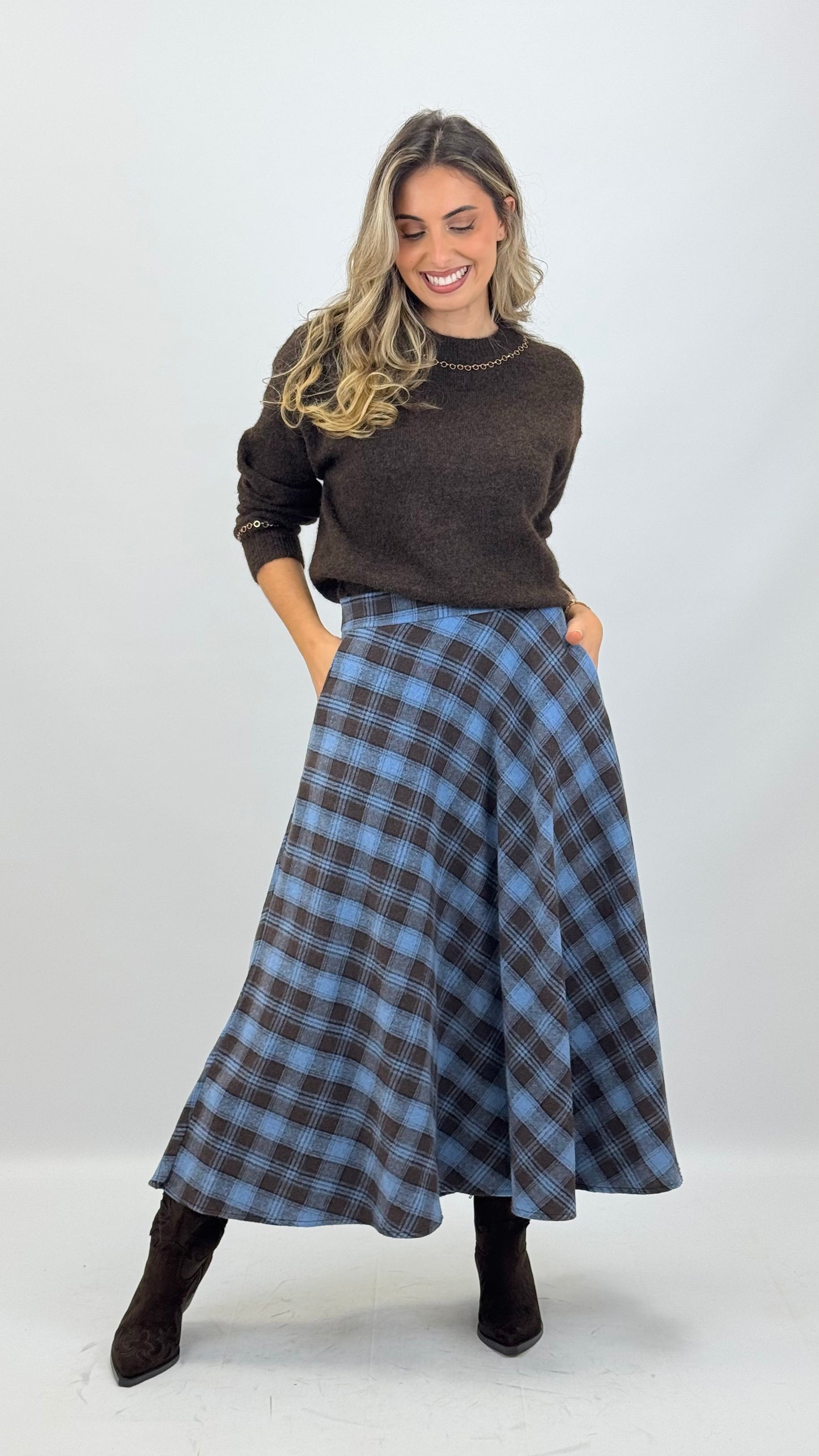 Saia fazenda xadrez castanho e azul