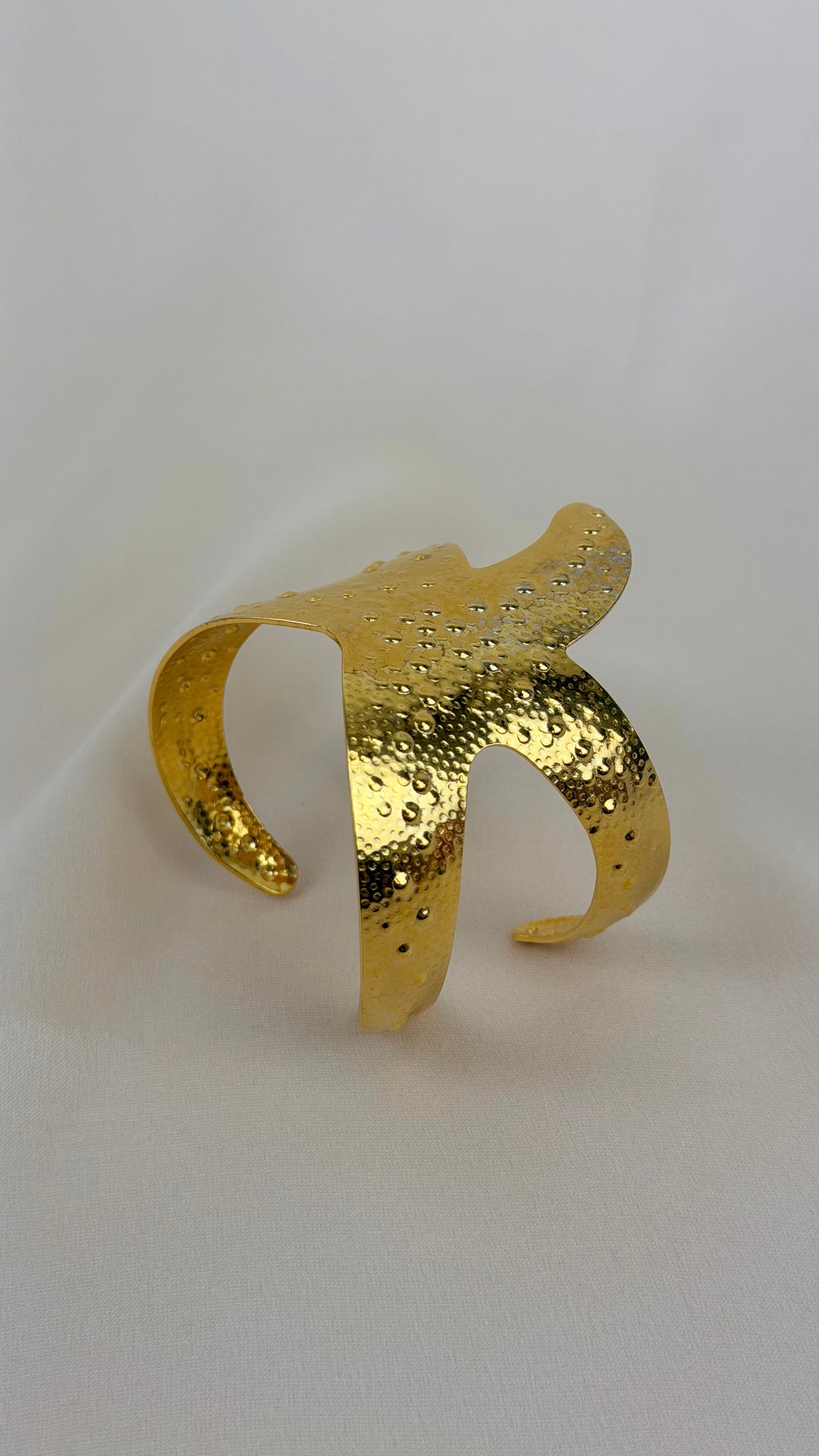 Pulseira dourada estrela do mar