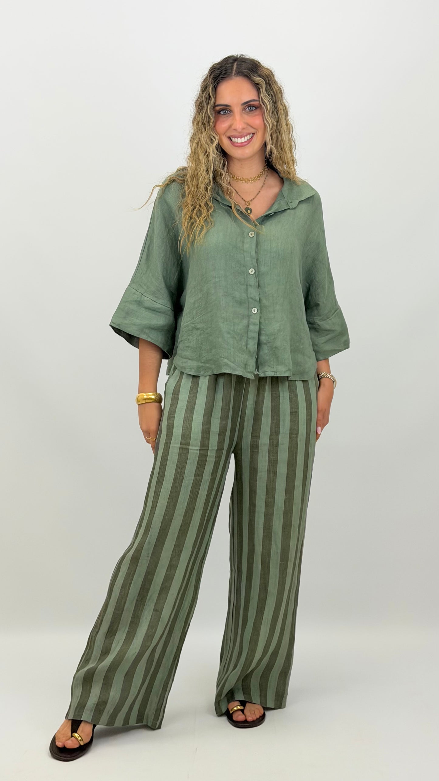 Calça linho risca tons verde