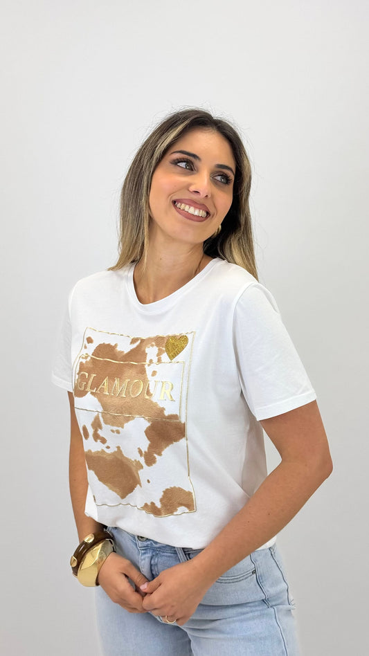 T-shirt com estampado tons camel