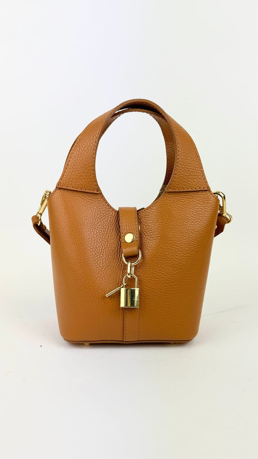 Mala Bucket com cadeado camel