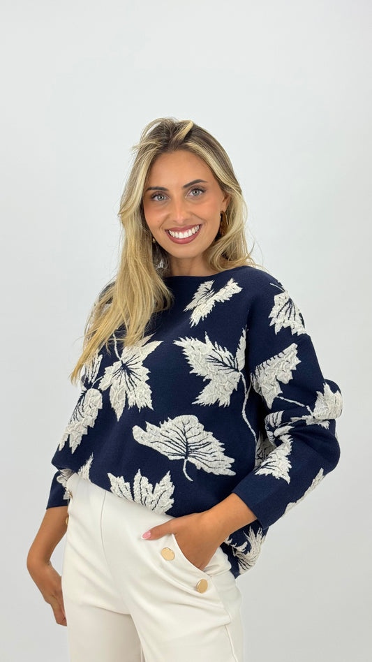 Camisola malha azul-marinho com desenhos em relevo pérola