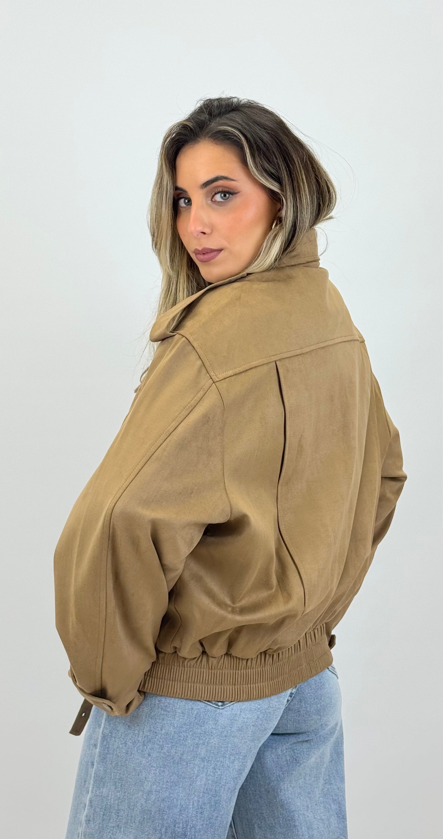 Blusão estilo camurça camel