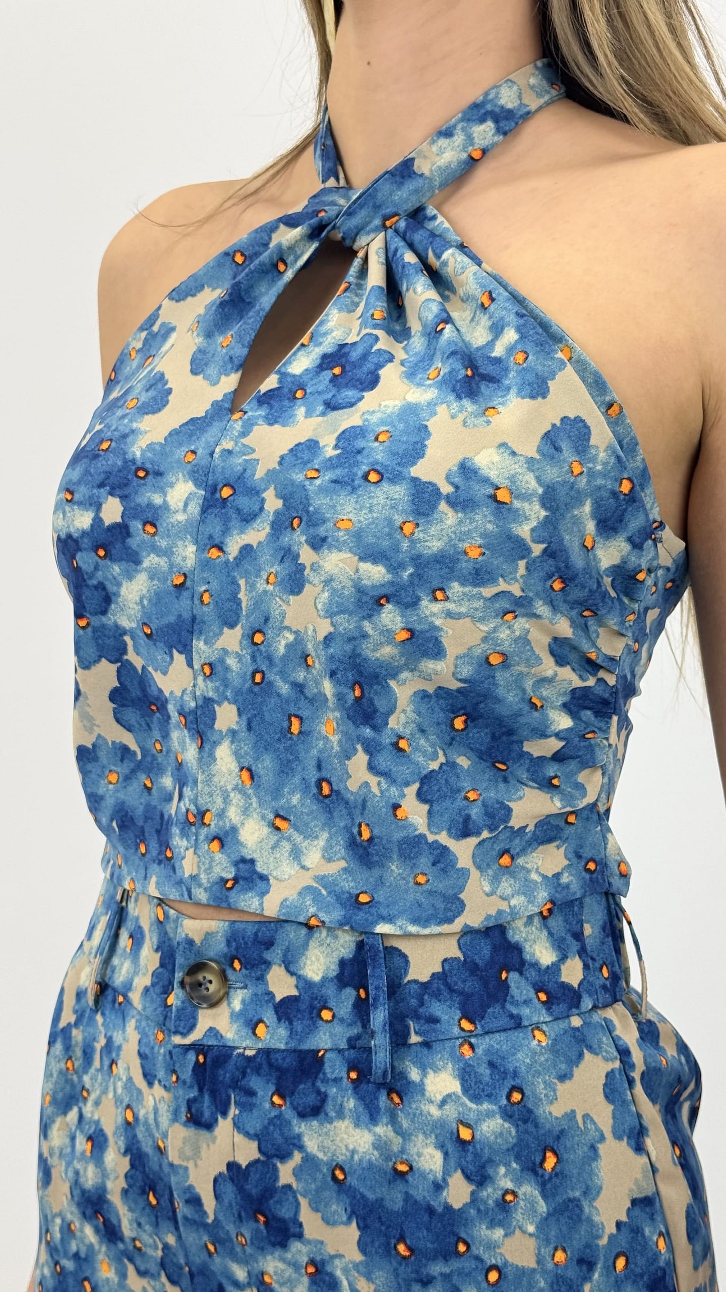 Top floral tons azul