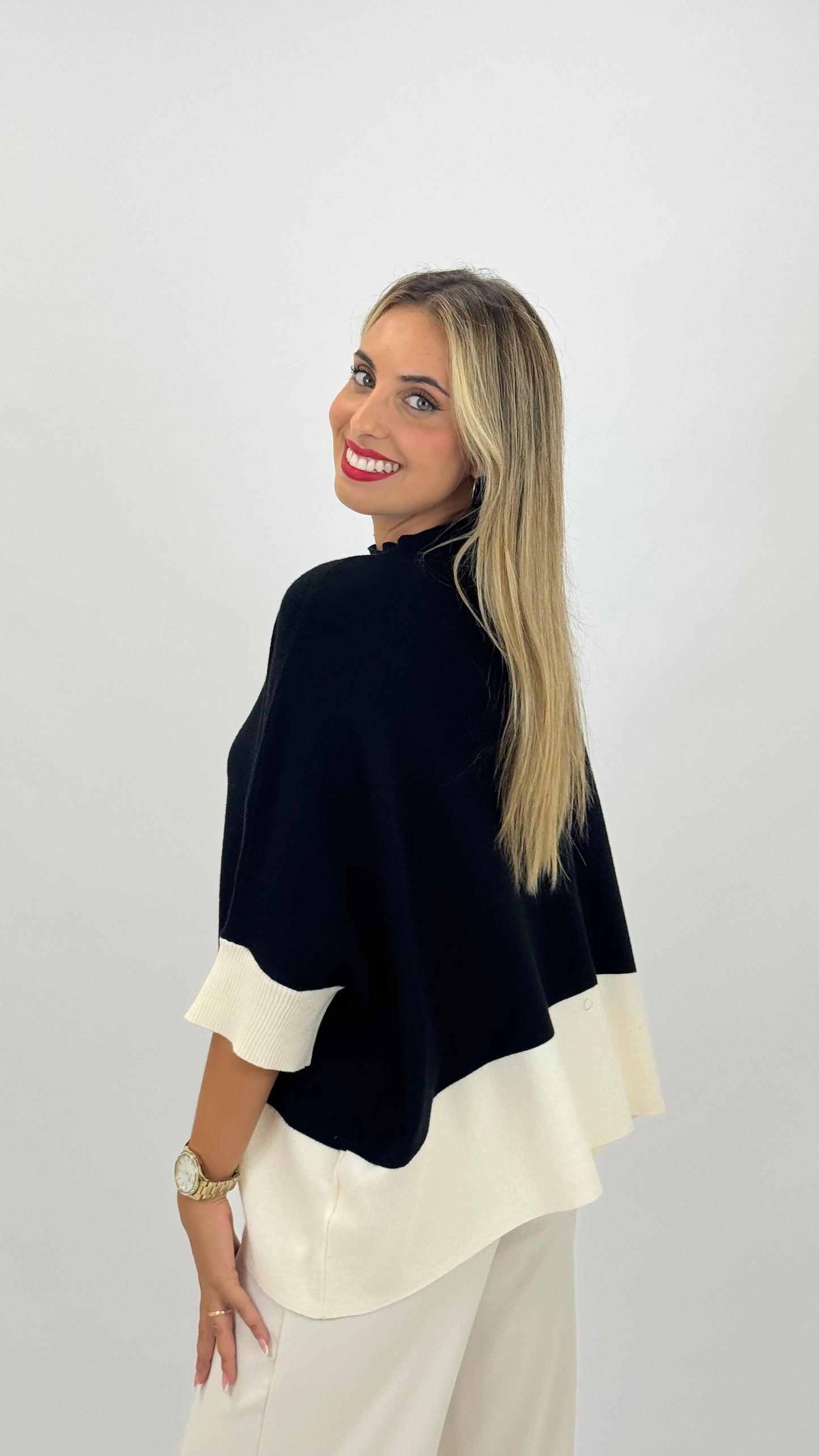 Camisola manga 3/4 preta com barra pérola
