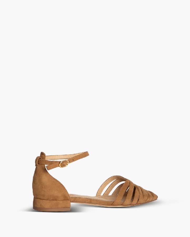 Sapato raso camurça camel