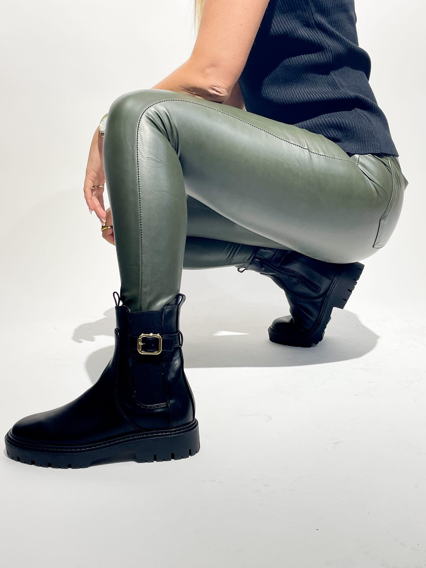 leggins eco-pele cardadas verdes